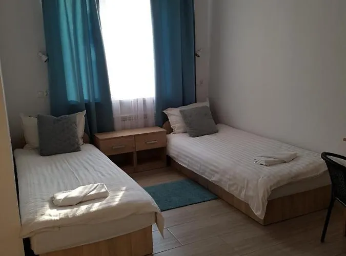 Mleczna - Metro Zacisze * 바르샤바