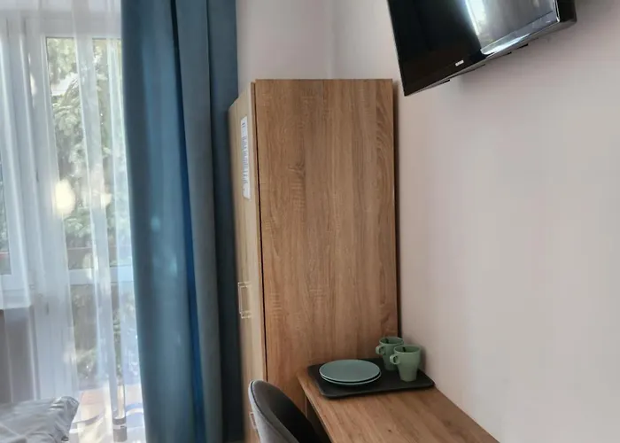 Hostel Mleczna - Metro Zacisze