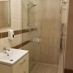 Mleczna - Metro Zacisze
